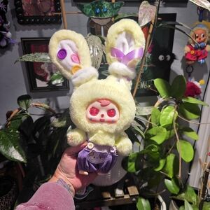 Big Baby Trendsetter (Like Baby Three) Plush Pendant Bunny